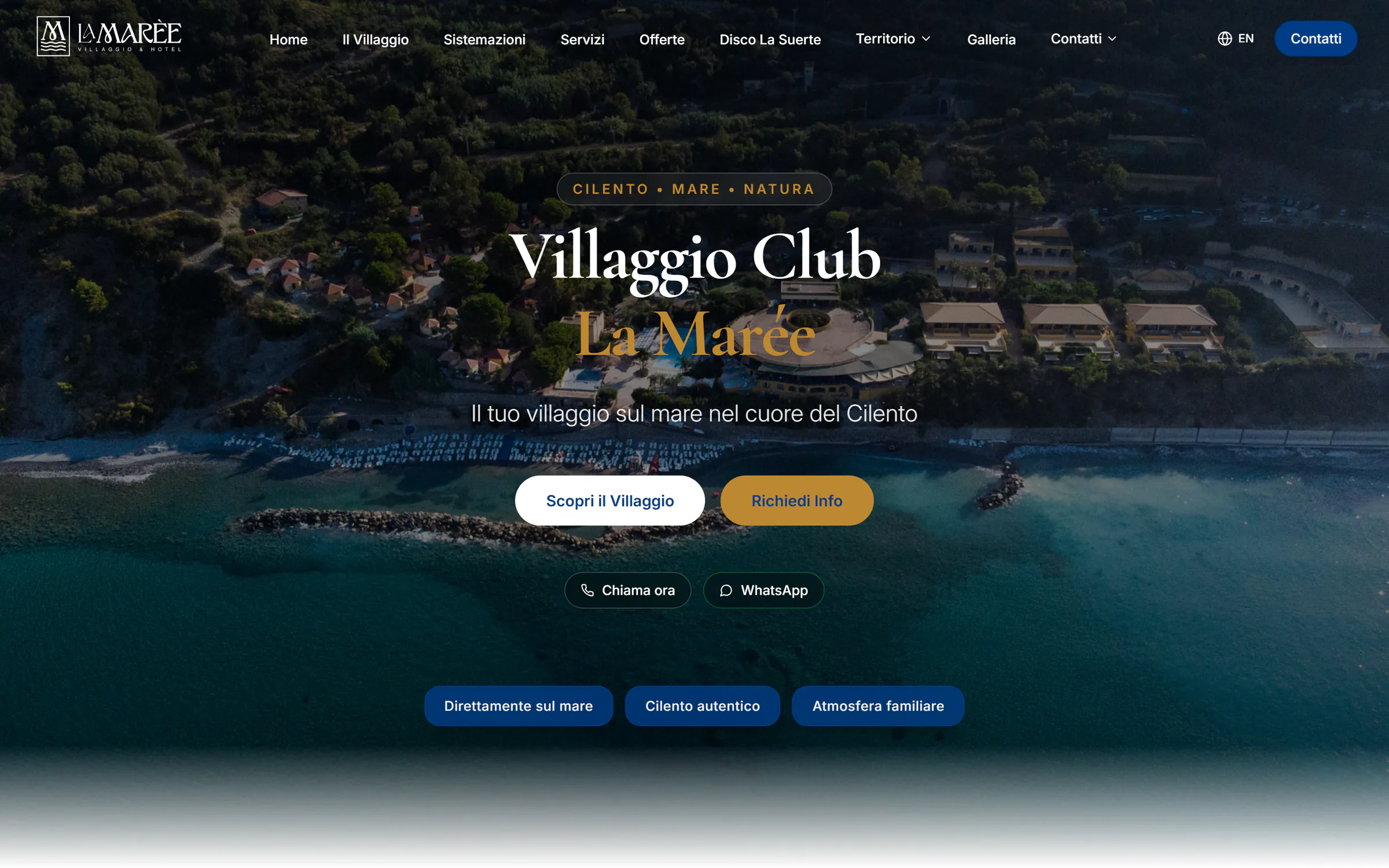 Home page of Villaggio Club La Marèe's website: the village and the beach from above, the name, the «Scopri il Villaggio» and «Richiedi Info» buttons, call and WhatsApp