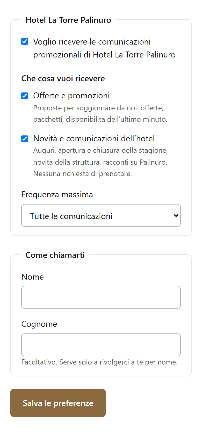 Página de preferencias del huésped, en un smartphone: el consentimiento a las comunicaciones del Hotel La Torre, la elección entre ofertas y novedades y la frecuencia máxima, datos de ejemplo